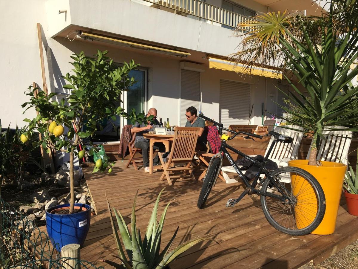 Appartement Petit studio terrasse rez de jardin piscine sur l’océan à Biarritz Extérieur photo